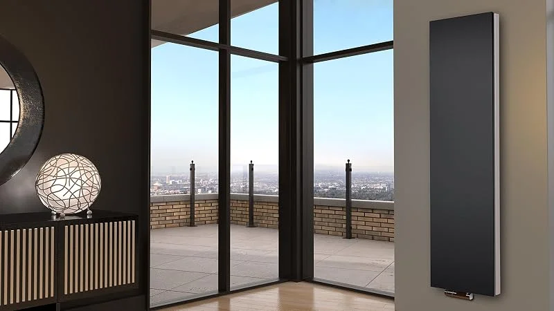 Badheizkörper Design Mirror Steel 6, 180 x 47 cm, 1964 Watt, schwarz Szagato Handtuchheizung Handtuchwärmer Design Heizkörper Mittelanschluss Bad Heizkörper vertikal moderner Heizkörper flach — Heizung Warmepumpe
