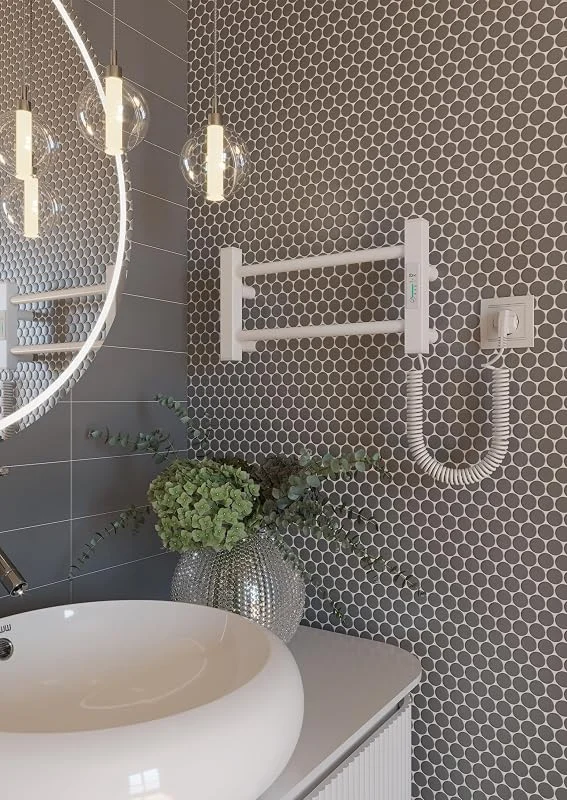 Elna Handtuchheizkörper Elektrisch 57W 62x40 cm – Badheizkörper Weiß mit Timer & Thermostat – 4 Schwenkarme – IP44 – Wandmontage — Heizung Warmepumpe